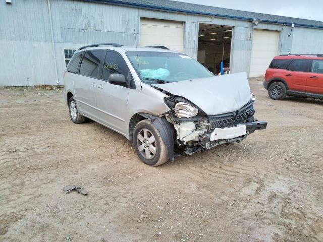 TOYOTA SIENNA CE 2004 with VIN 5TDZA23C04S097676 - Photo from auction