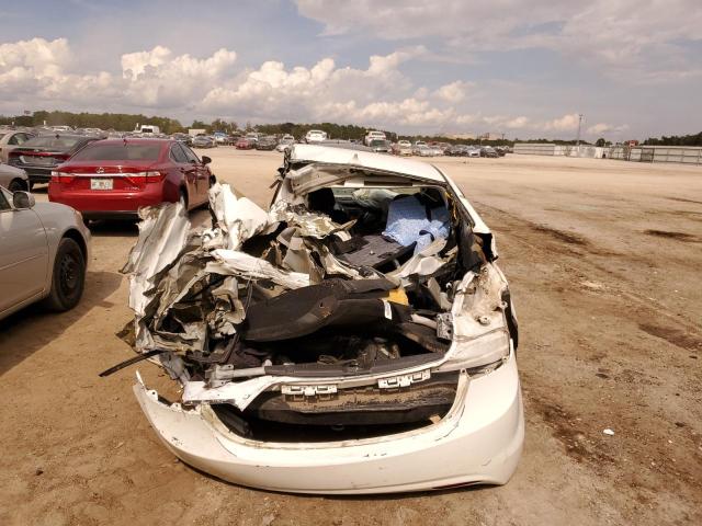 Photo 10 from auction – 2012 HYUNDAI ELANTRA with VIN 5NPDH4AE1CH089919