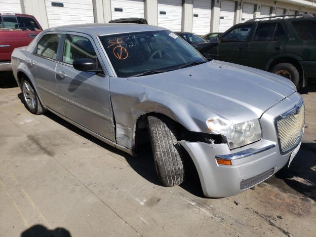 Фото 1 с аукциона – 2007 CHRYSLER 300 с VIN 2C3KA43R17H688513