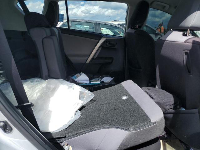 Photo 6 from auction – 2015 TOYOTA RAV4 LE with VIN 2T3ZFREV2FW225751