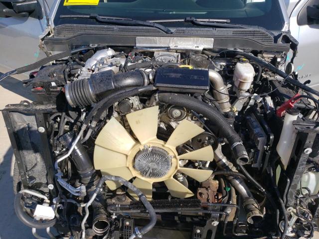 Photo 7 from auction – 2018 CHEVROLET SILVERADO with VIN 1GC1KVEYXJF232744