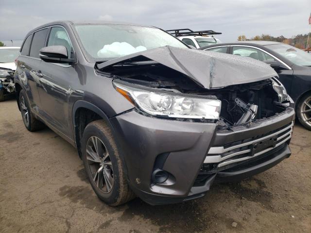 TOYOTA HIGHLANDER 2018 with VIN 5TDBZRFH0JS496433 - Photo from auction