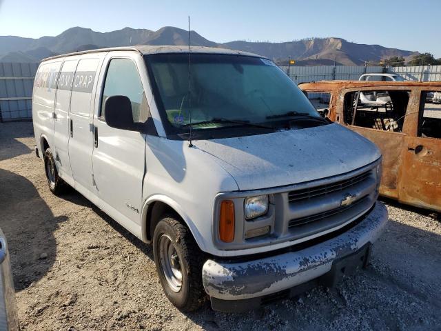 CHEVROLET EXPRESS G1 2000 with VIN 1GCFG15M2Y1119214 - Photo from auction