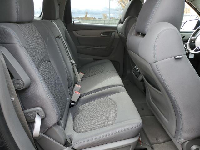Photo 6 from auction – 2015 CHEVROLET TRAVERSE L with VIN 1GNKRFKD7FJ102519