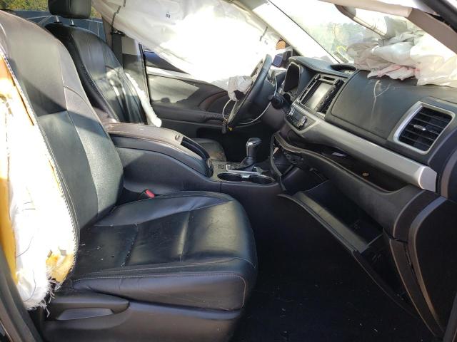 Photo 5 from auction – 2016 TOYOTA HIGHLANDER with VIN 5TDKKRFH0GS120571