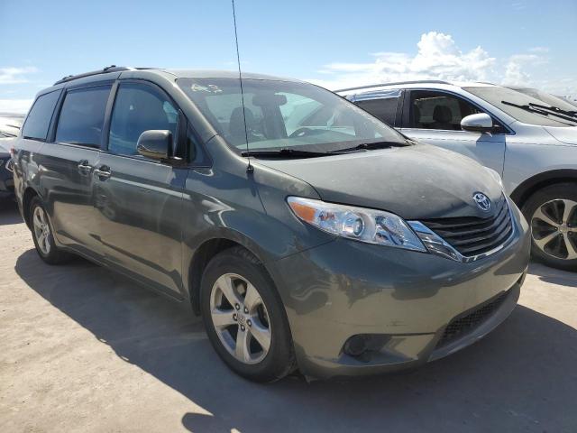 Photo 1 from auction – 2014 TOYOTA SIENNA LE with VIN 5TDKK3DCXES414206
