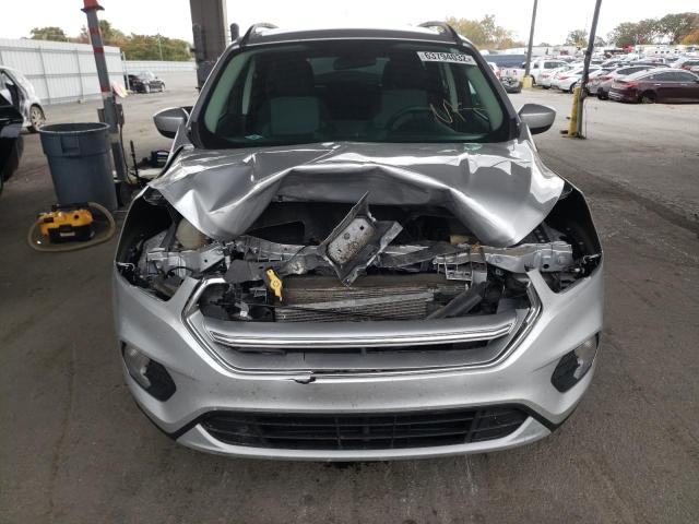Photo 9 from auction – 2017 FORD ESCAPE SE with VIN 1FMCU0GD9HUD38667