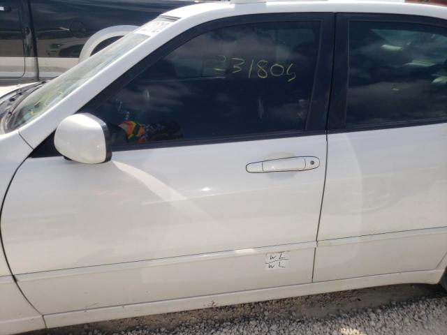 Photo 9 from auction – 2004 LEXUS IS 300 with VIN JTHBD192240093938