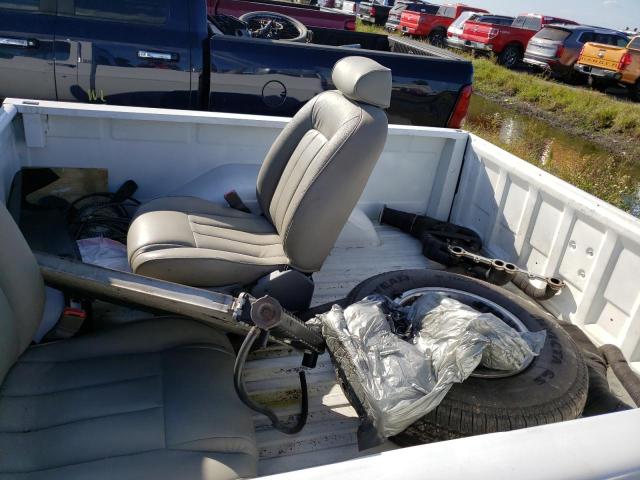Photo 10 from auction – 1984 CHEVROLET C10 with VIN 1GCDC14H3EF388327