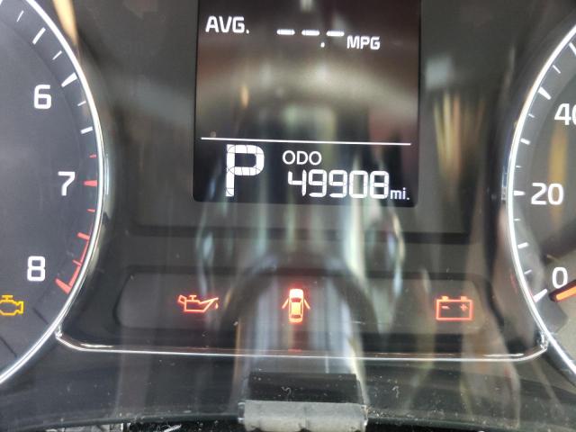 Photo 8 from auction – 2016 KIA FORTE LX with VIN KNAFK4A65G5575297