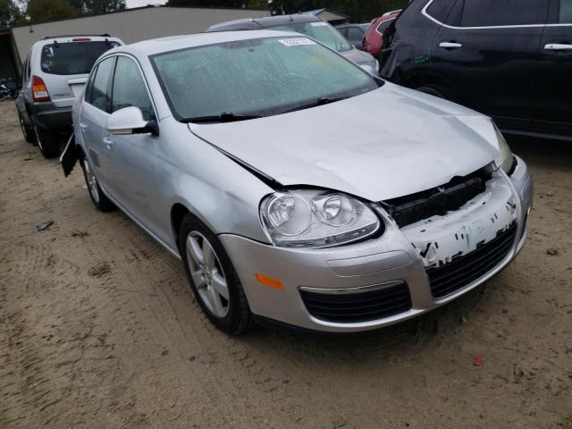 VOLKSWAGEN JETTA SE 2008 with VIN 3VWRM71K78M070105 - Photo from auction