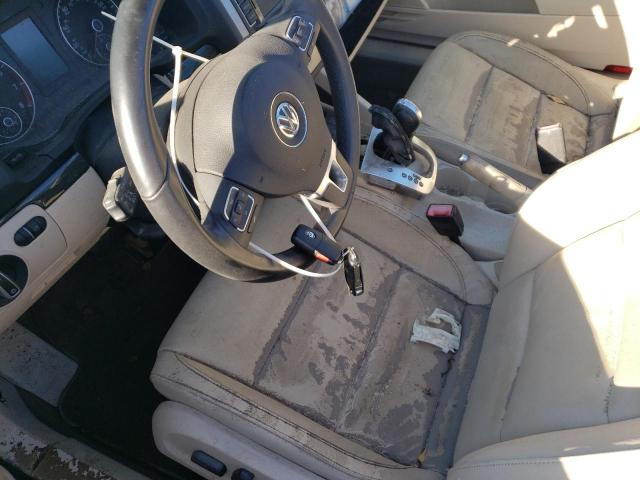 Photo 6 from auction – 2013 VOLKSWAGEN EOS LUX with VIN WVWFW8AH2DV004278