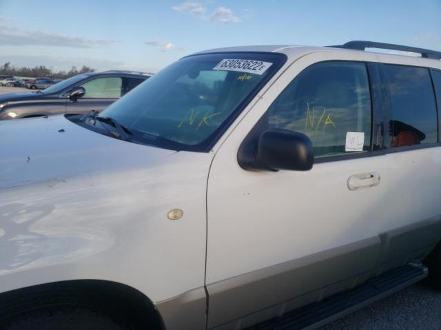 Photo 9 from auction – 2004 MERCURY MOUNTAINEE with VIN 4M2ZU86K54ZJ47770