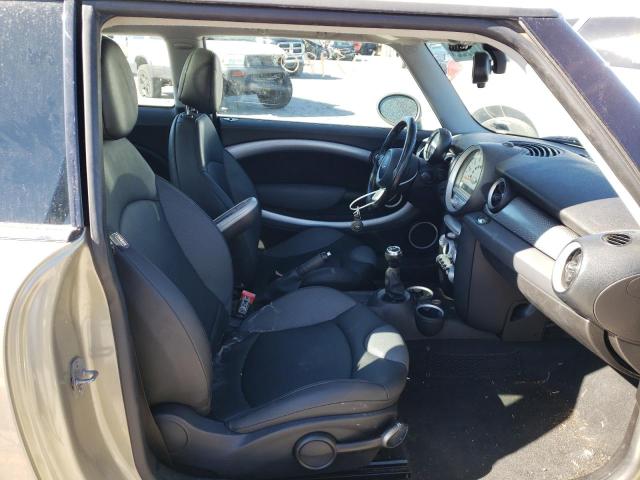 Photo 5 from auction – 2009 MINI COOPER S with VIN WMWMF73519TX41041