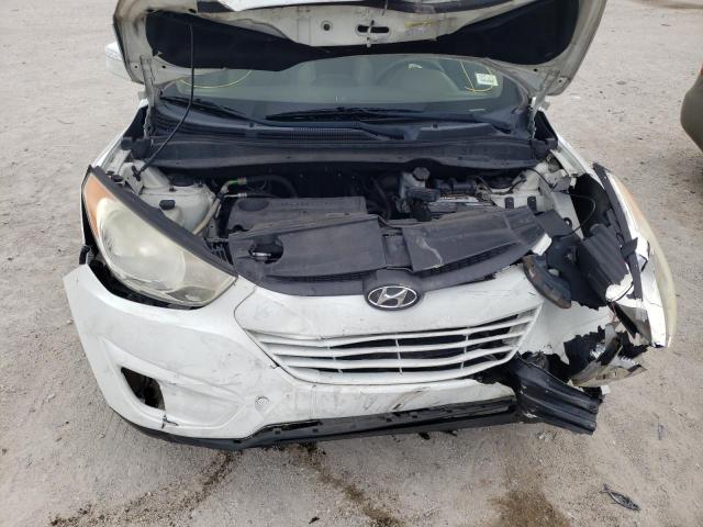 Photo 7 from auction – 2012 HYUNDAI TUCSON GLS with VIN KM8JU3AC8CU417796