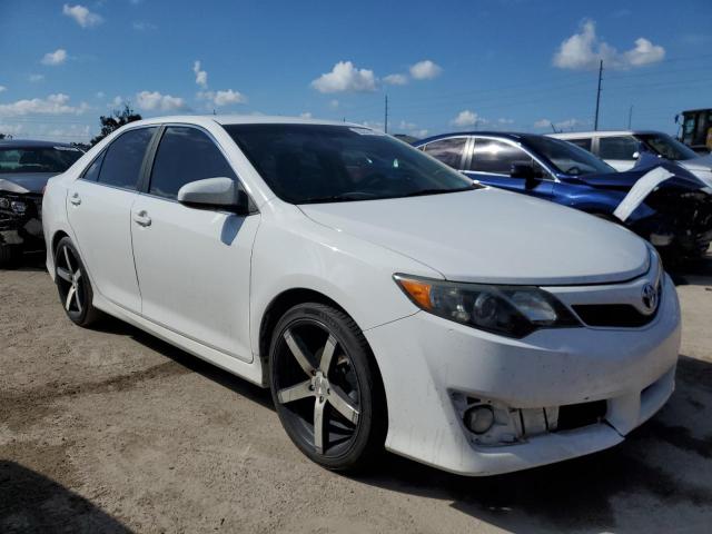 TOYOTA CAMRY L 2014 with VIN 4T1BF1FK3EU469679 - Photo from auction