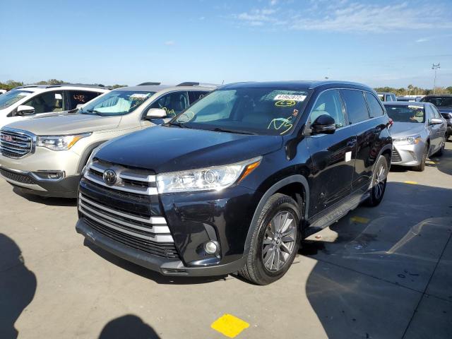 Photo 2 from auction – 2018 TOYOTA HIGHLANDER with VIN 5TDKZRFH3JS545754