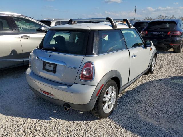 Photo 4 from auction – 2012 MINI COOPER with VIN WMWSU3C51CT543878