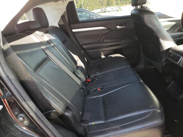 Photo 6 from auction – 2016 TOYOTA HIGHLANDER with VIN 5TDKKRFH0GS120571