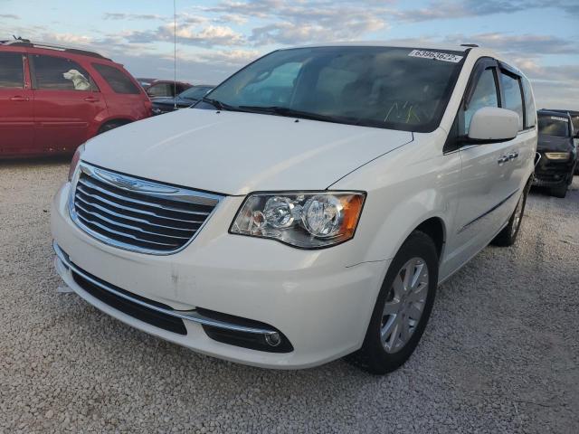 Photo 2 from auction – 2014 CHRYSLER TOWN & COU with VIN 2C4RC1BG1ER421608