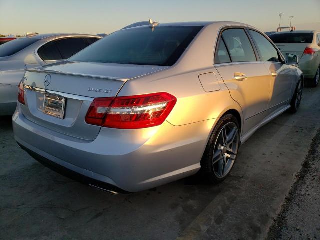 Photo 4 from auction – 2013 MERCEDES-BENZ E 350 BLUE with VIN WDDHF2EB4DA725548