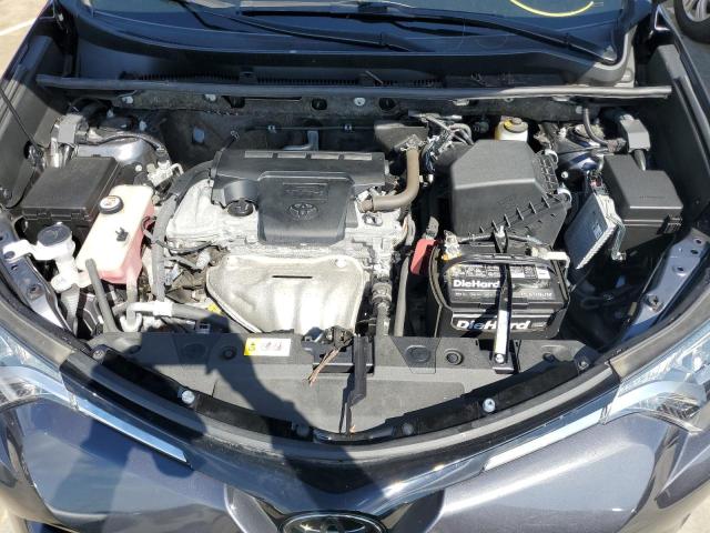 Photo 7 from auction – 2017 TOYOTA RAV4 XLE with VIN JTMRFREV9HD219476