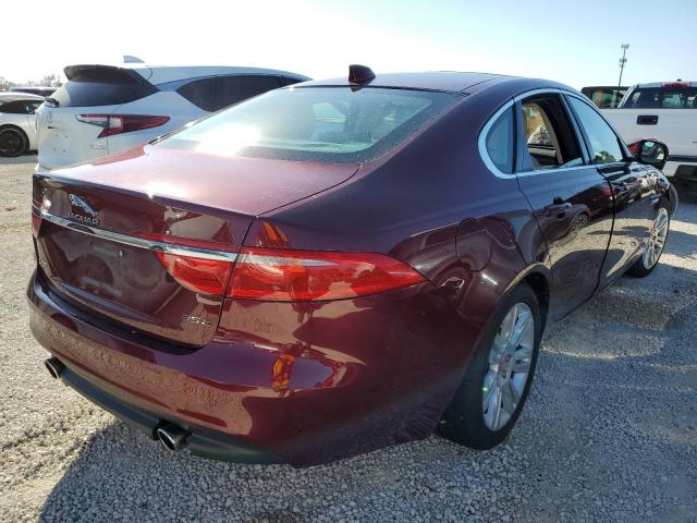 Photo 4 from auction – 2017 JAGUAR XF with VIN SAJBR4BV0HCY33629