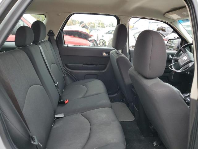 Photo 6 from auction – 2010 MAZDA TRIBUTE I with VIN 4F2CY9C73AKM08811