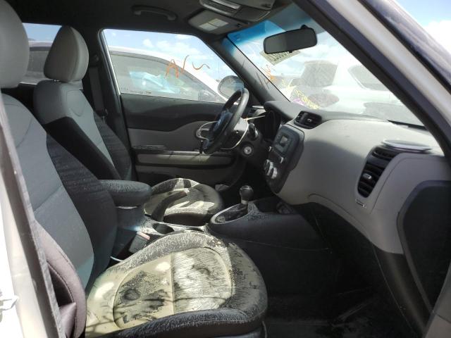 Photo 5 from auction – 2016 KIA SOUL with VIN KNDJN2A22G7288915