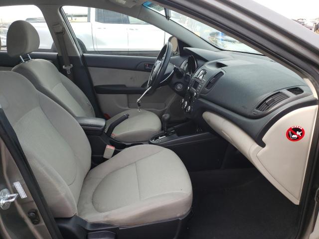 Photo 5 from auction – 2010 KIA FORTE EX with VIN KNAFU4A20A5177235