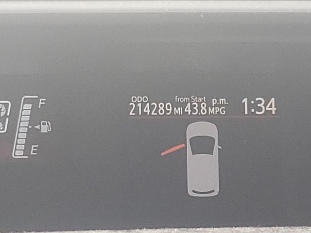 Photo 8 from auction – 2015 TOYOTA PRIUS C with VIN JTDKDTB36F1101522