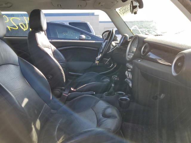Photo 5 from auction – 2010 MINI COOPER S with VIN WMWMF7C5XATZ71469