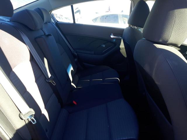 Photo 6 from auction – 2017 KIA FORTE LX with VIN 3KPFL4A71HE074583