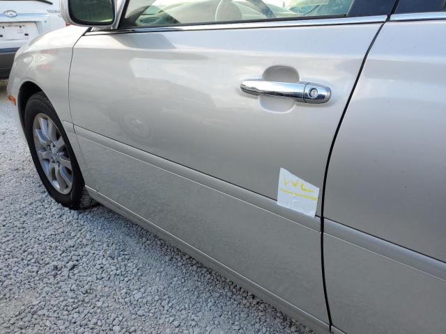 Photo 9 from auction – 2004 LEXUS ES 330 with VIN JTHBA30G745047537