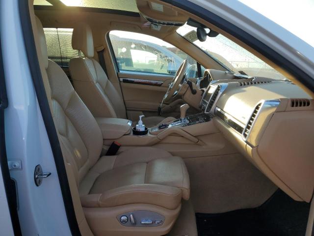 Photo 5 from auction – 2016 PORSCHE CAYENNE with VIN WP1AA2A24GKA09200