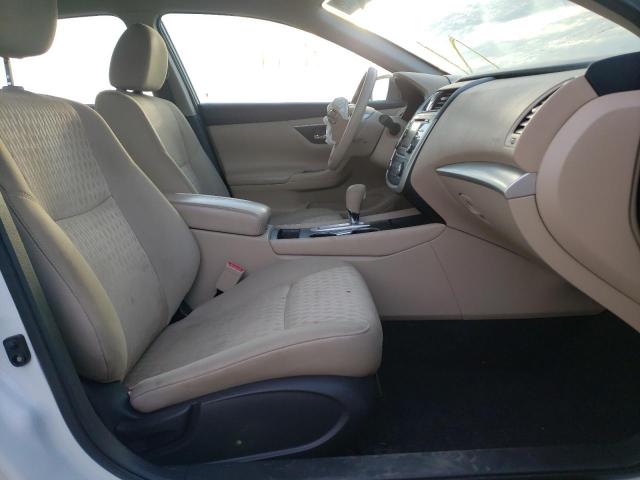 Photo 5 from auction – 2016 NISSAN ALTIMA 2.5 with VIN 1N4AL3AP3GC175835