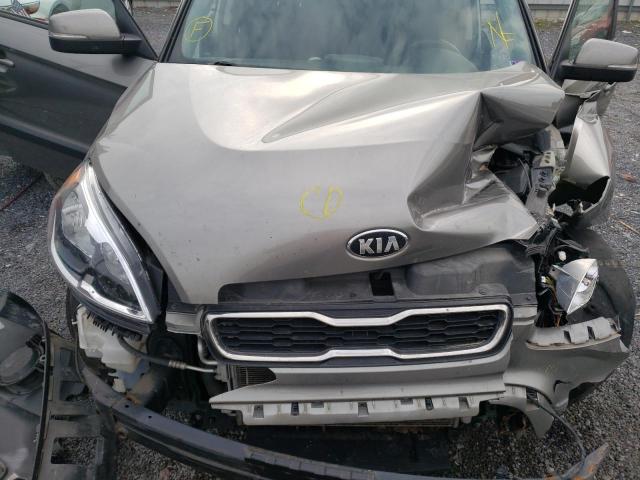 Photo 7 from auction – 2013 KIA SOUL with VIN KNDJT2A68D7561554