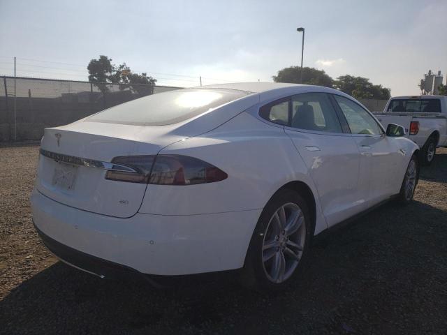 Photo 4 from auction – 2013 TESLA MODEL S with VIN 5YJSA1CG1DFP27417