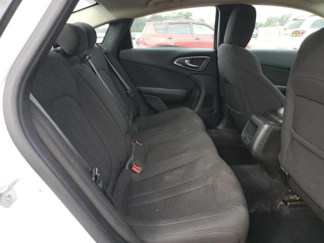Photo 6 from auction – 2015 CHRYSLER 200 LIMITE with VIN 1C3CCCAB8FN560158