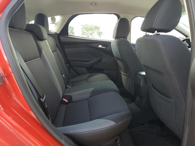 Photo 6 from auction – 2014 FORD FOCUS SE with VIN 1FADP3K28EL231754