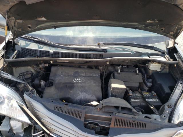 Photo 7 from auction – 2013 TOYOTA SIENNA XLE with VIN 5TDYK3DC8DS317420