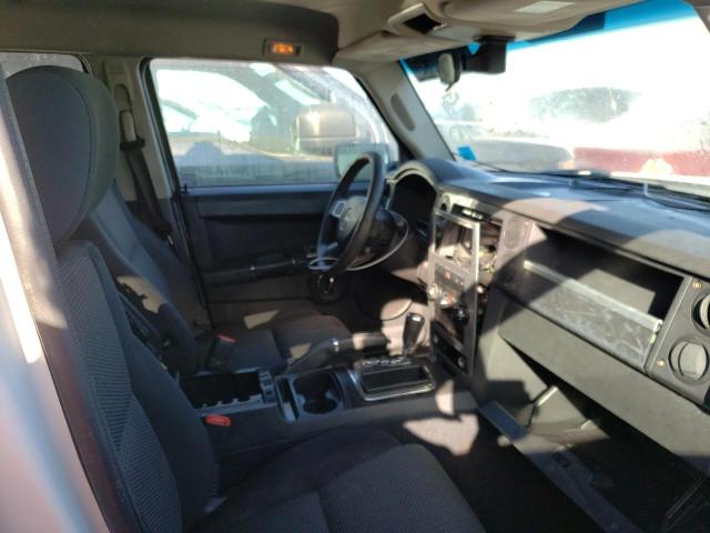 Photo 5 from auction – 2010 JEEP COMMANDER with VIN 1J4RH4GK2AC102702