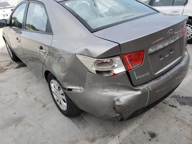 Photo 9 from auction – 2010 KIA FORTE EX with VIN KNAFU4A20A5177235