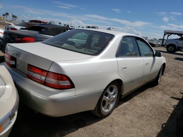 Photo 4 from auction – 2000 LEXUS ES 300 with VIN JT8BF28G0Y0286852