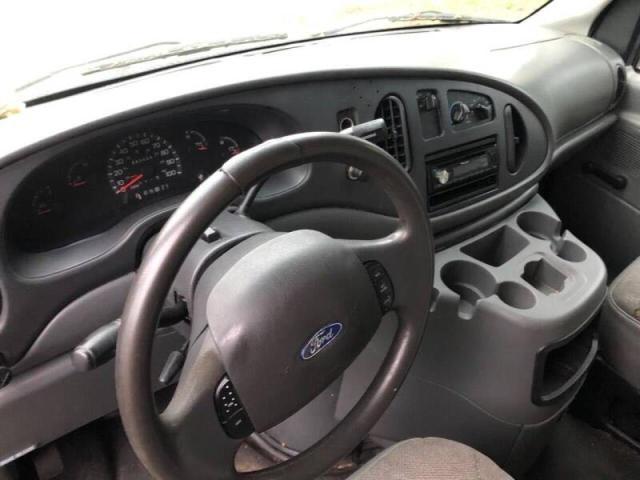 Photo 9 from auction – 2003 FORD ECONOLINE with VIN 1FDWE35L33HB09148