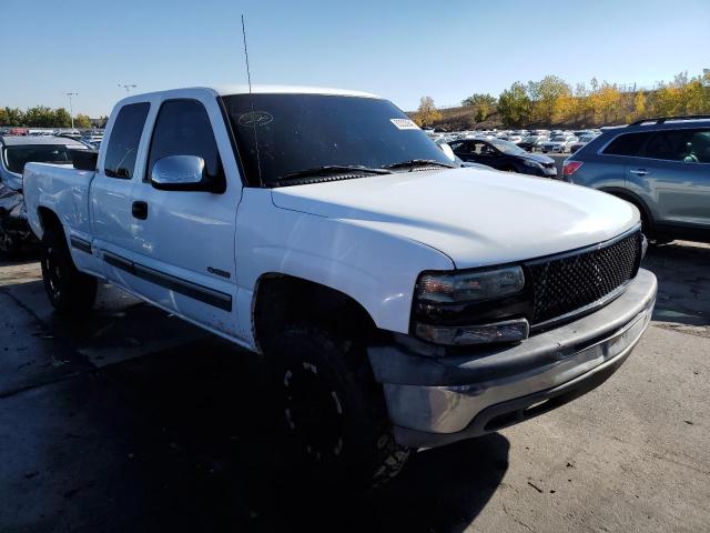 CHEVROLET SILVERADO 2000 with VIN 1GCEK19TXYE177530 - Photo from auction