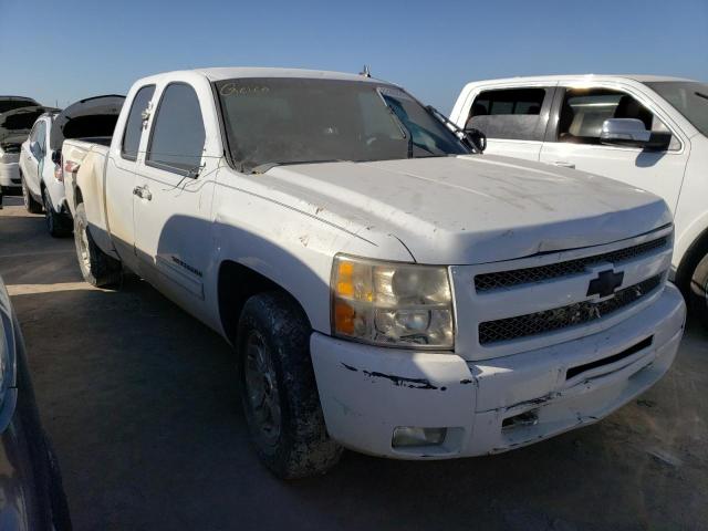 CHEVROLET SILVERADO 2011 with VIN 1GCRCSE08BZ272118 - Photo from auction