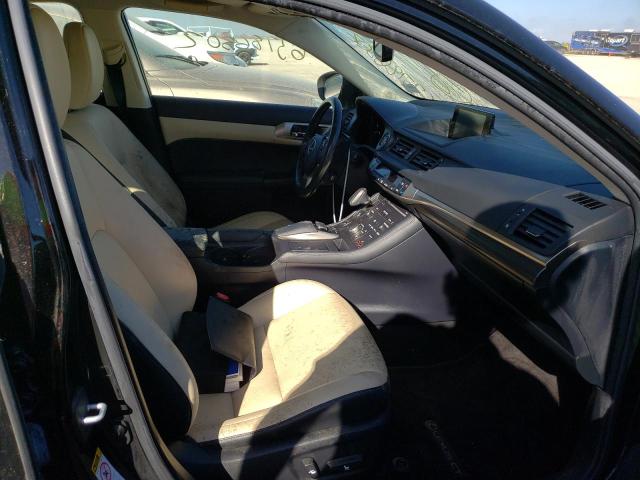 Photo 5 from auction – 2016 LEXUS CT 200 with VIN JTHKD5BH2G2264301