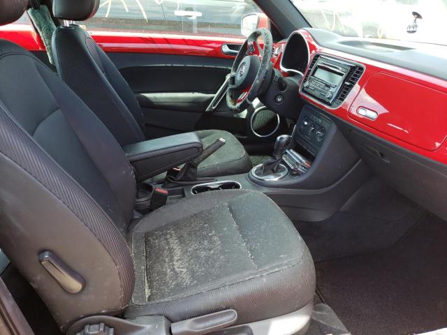 Photo 5 from auction – 2014 VOLKSWAGEN BEETLE with VIN 3VWJP7AT9EM631784