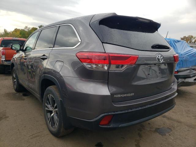 Photo 3 from auction – 2018 TOYOTA HIGHLANDER with VIN 5TDBZRFH0JS496433